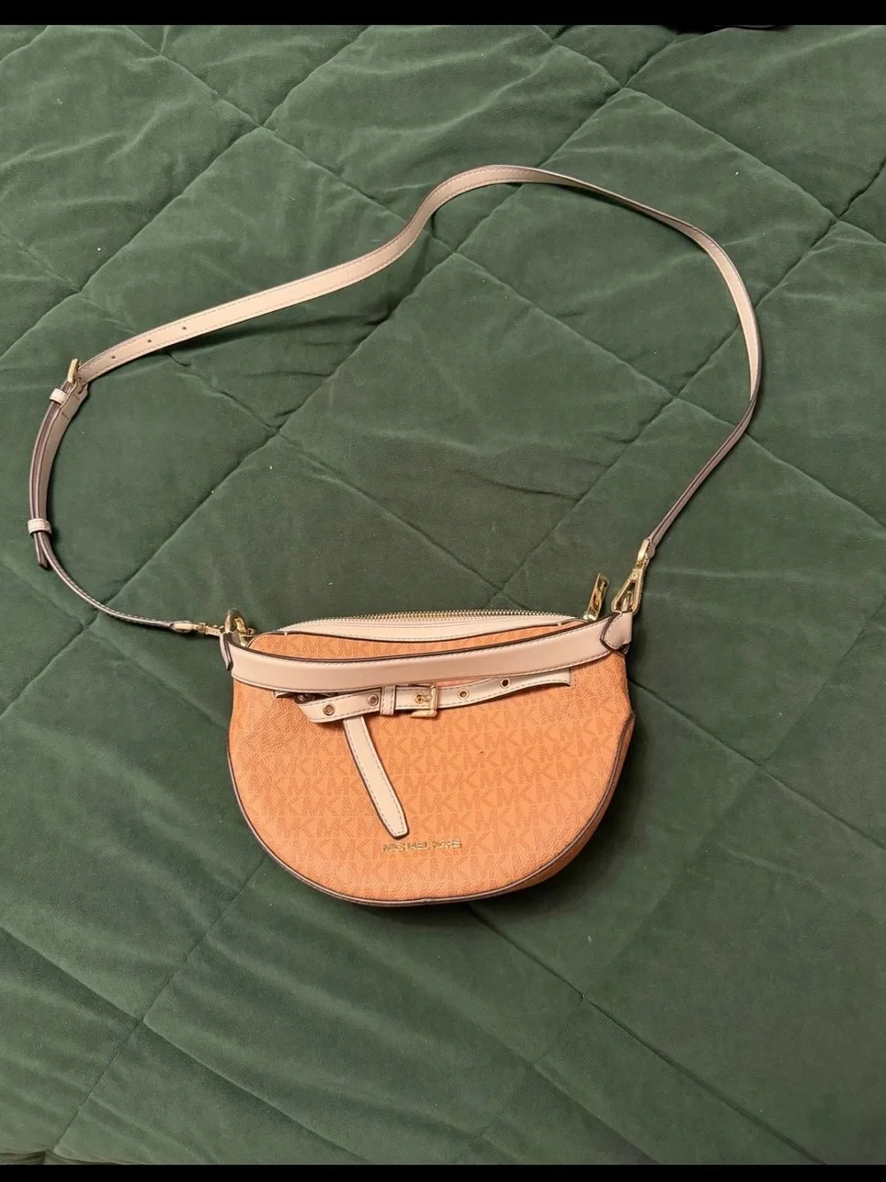Michael Kors Crossbody Bag